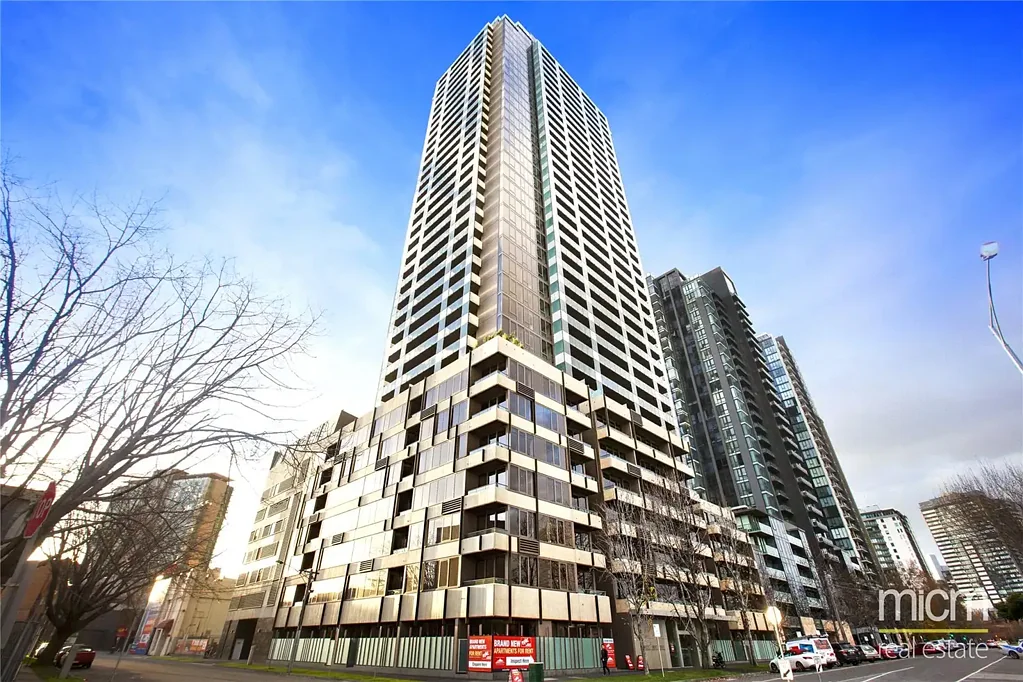 Epic: 19th Floor - Lovely Two Bedroom Apartment!