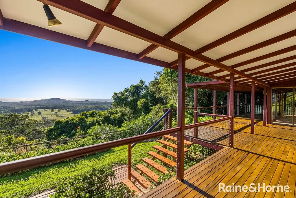 340 Bangalow Road, Hayters Hill, NSW 2481