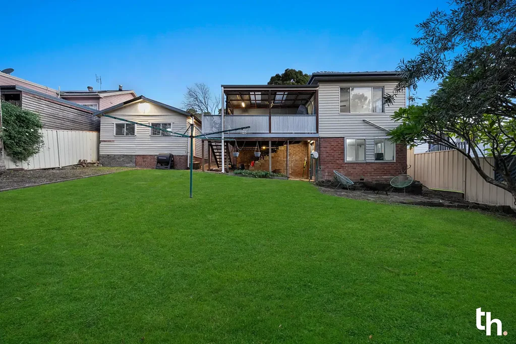North Lambton 3બેડરૂમ Add the Final Flourishes to this Largely Updated Gem