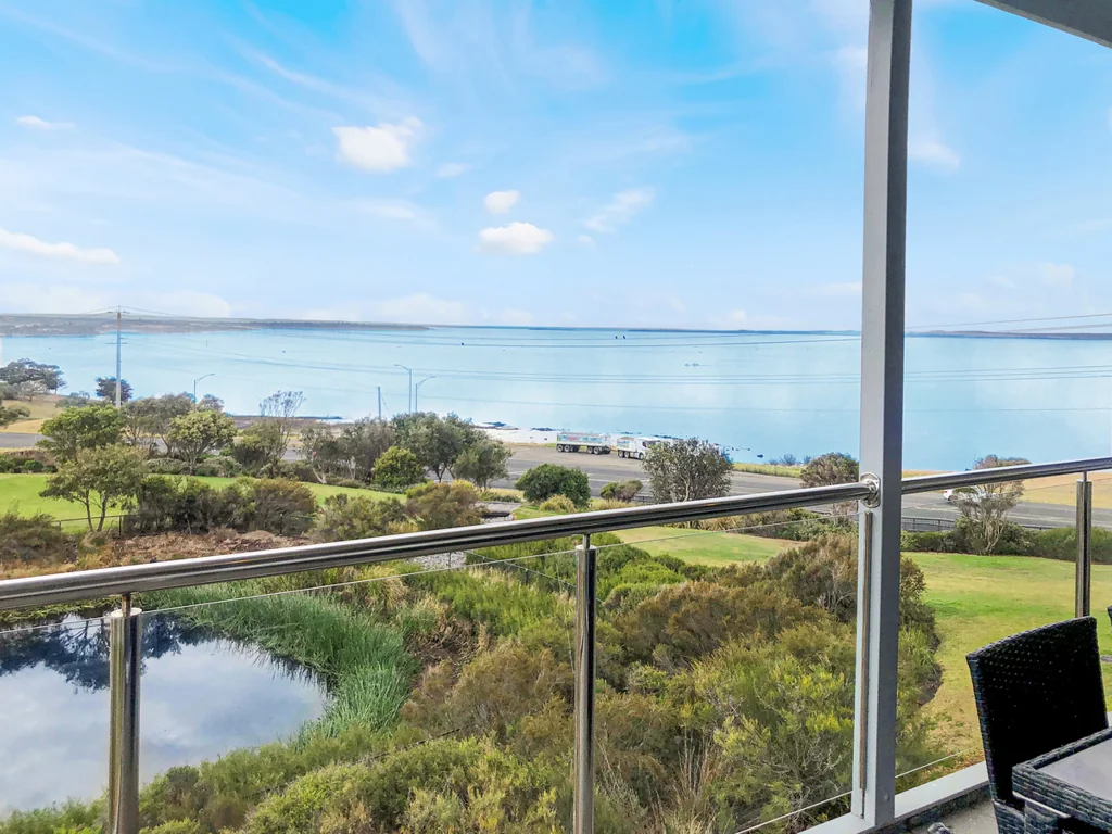 San Remo 3房  Position Perfect at Silverwater Resort
