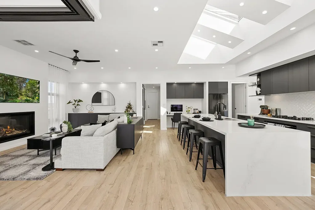 Taylor 5Zimmer Reserve-Side Luxury Built for Modern Living