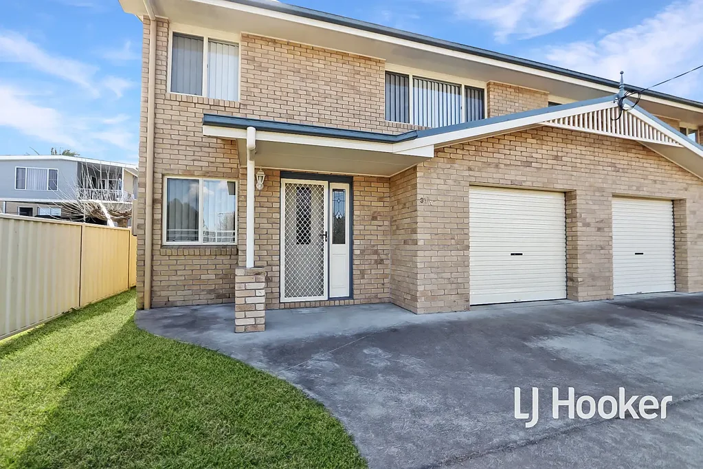 Inverell 2Kwarto Stylish Duplex on Ross Hill