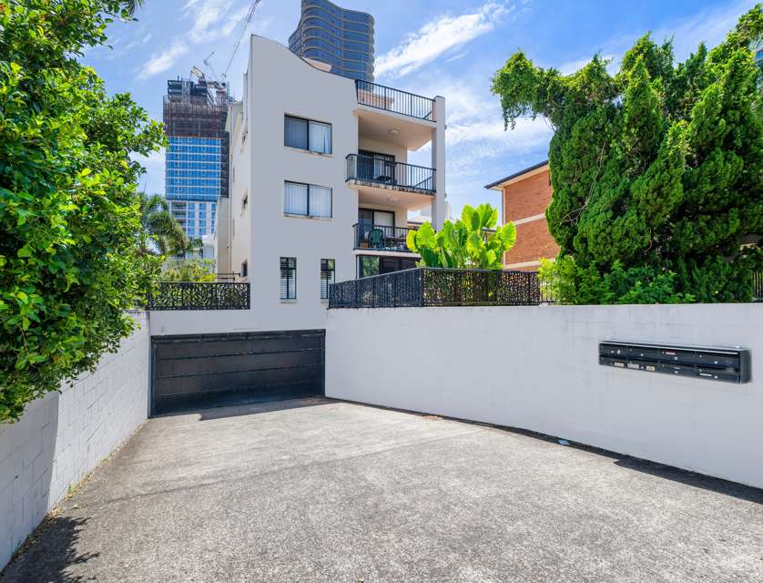 3/35 Britannia Avenue, Broadbeach, QLD 4218, 1 Bedrooms, 1 Bathrooms, Apartment