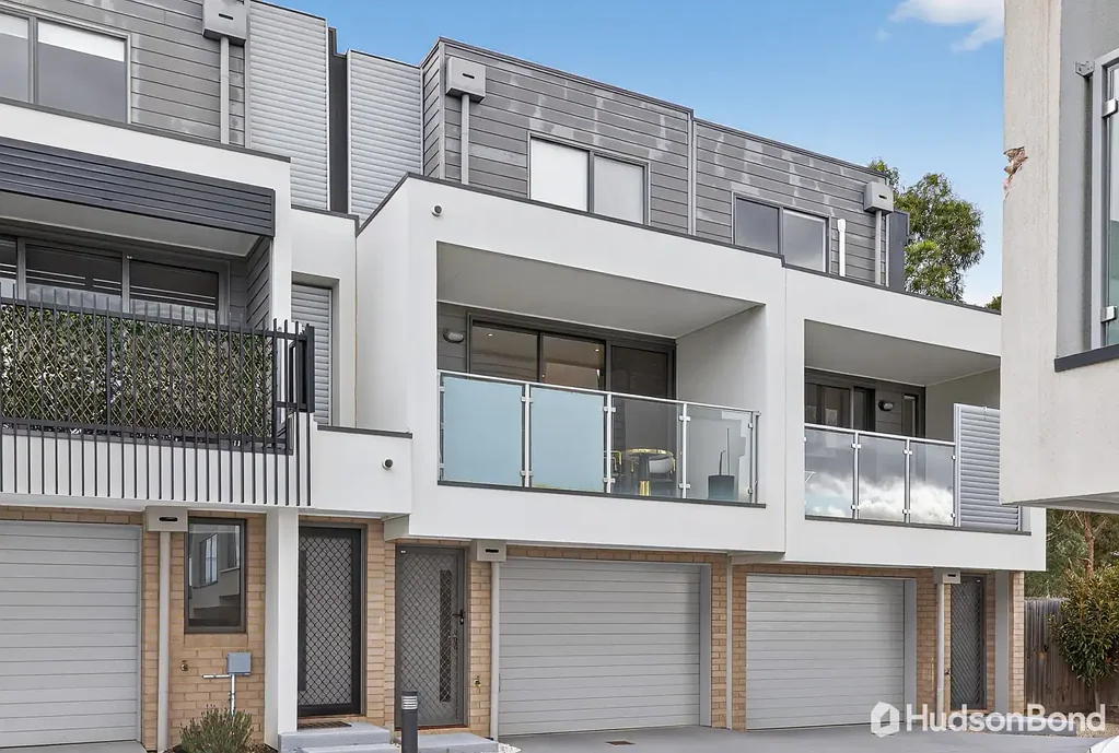 Doncaster 3બેડરૂમ Modern Townhouse Living with Elevated Views