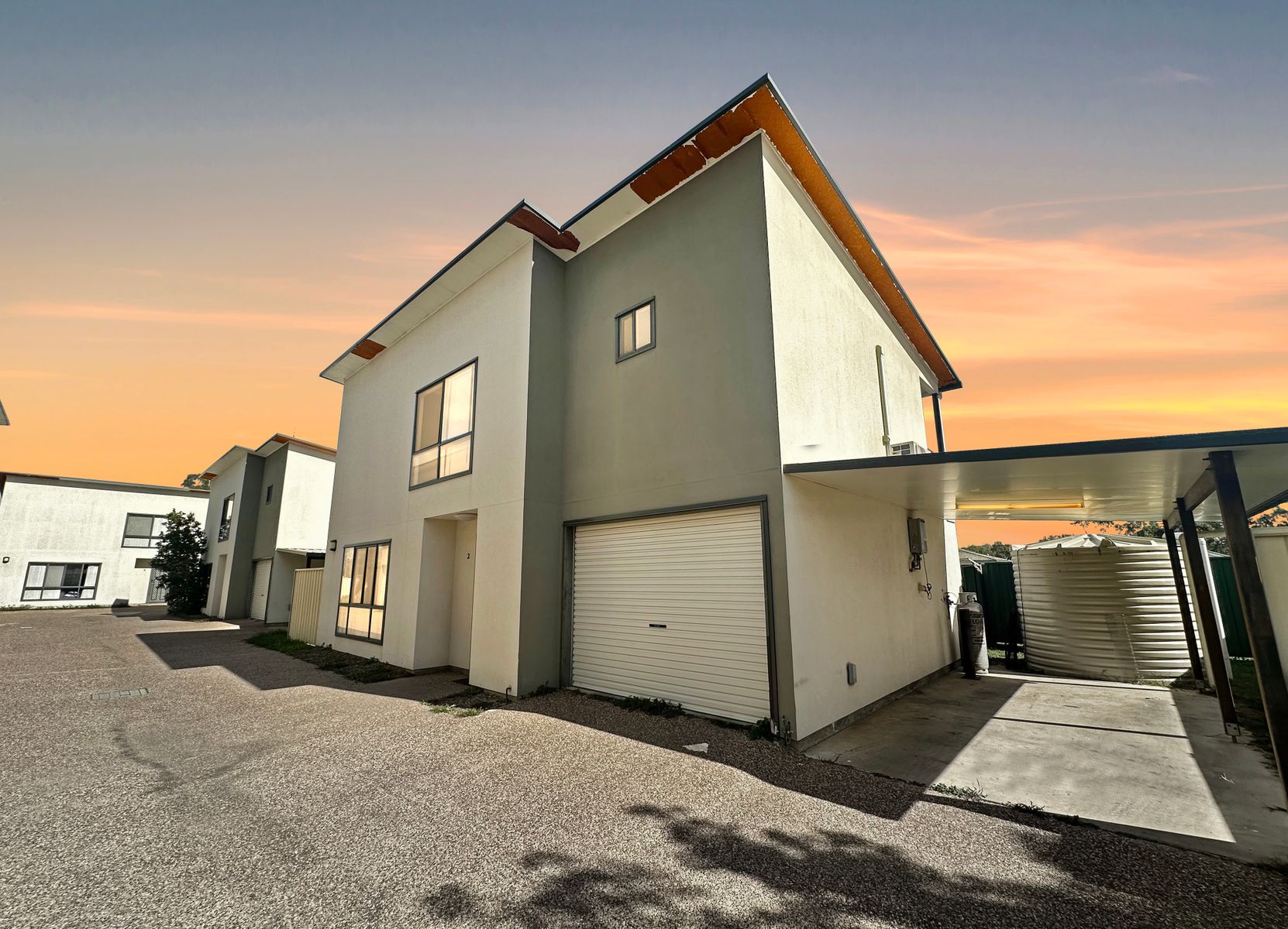 UNIT 2 6 HOLLAND ST, CHINCHILLA QLD 4413, 0房, 0浴, Townhouse