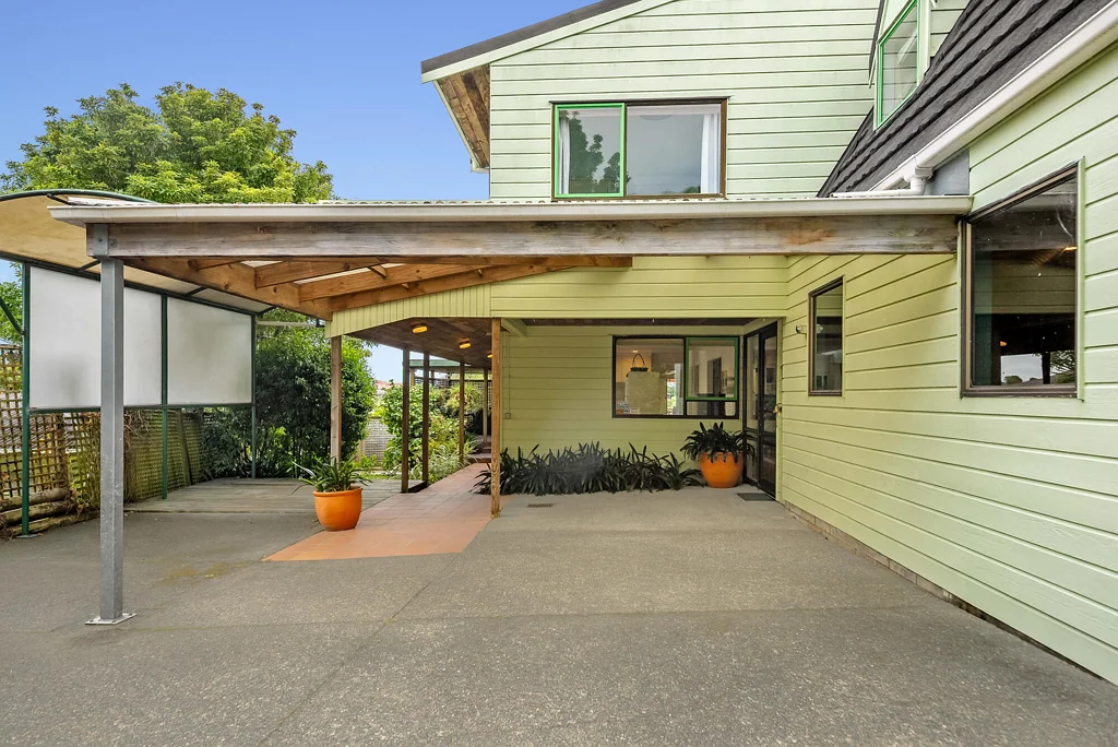 Private 2-Bedroom Granny Flat