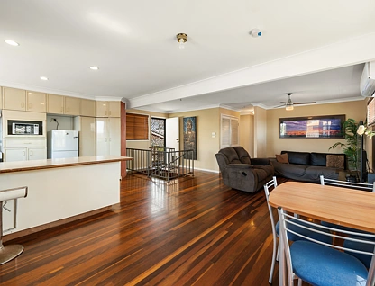 142 Paradise Parade, Paradise Point, QLD 4216, 3 ਕਮਰੇ, 2 ਬਾਥਰੂਮ, House