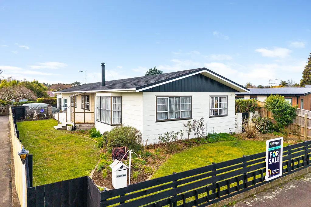 Pahiatua 3房  LOW Maintenance and Full of Extras!!!
