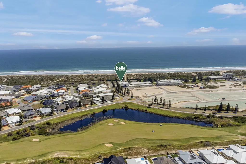 2/49 Palisades Boulevard, Secret Harbour, WA 6173