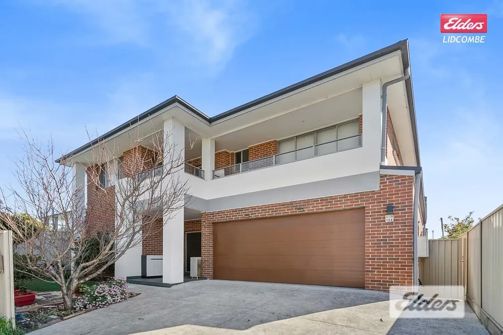 Lidcombe 6ਬੈੱਡਰੂਮ LUXURY FREESTANDING FAMILY HOME – 6-BEDROOM FAMILY HAVEN