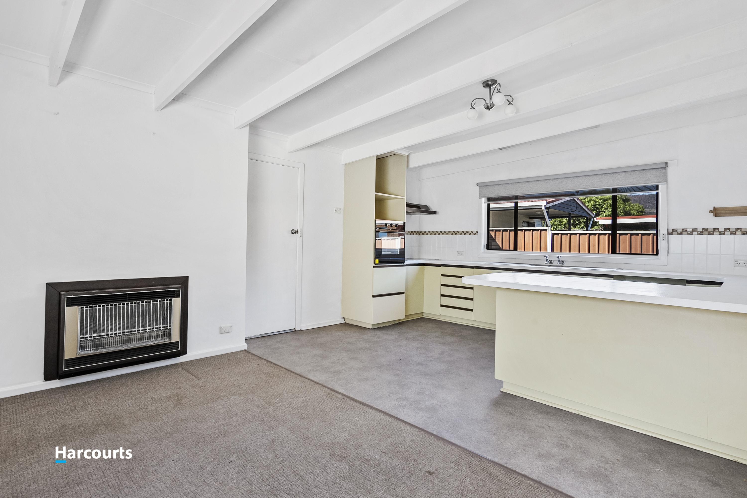 UNIT 4 39 SALE ST, HUONVILLE TAS 7109, 0 Kuwarto, 0 Banyo, House