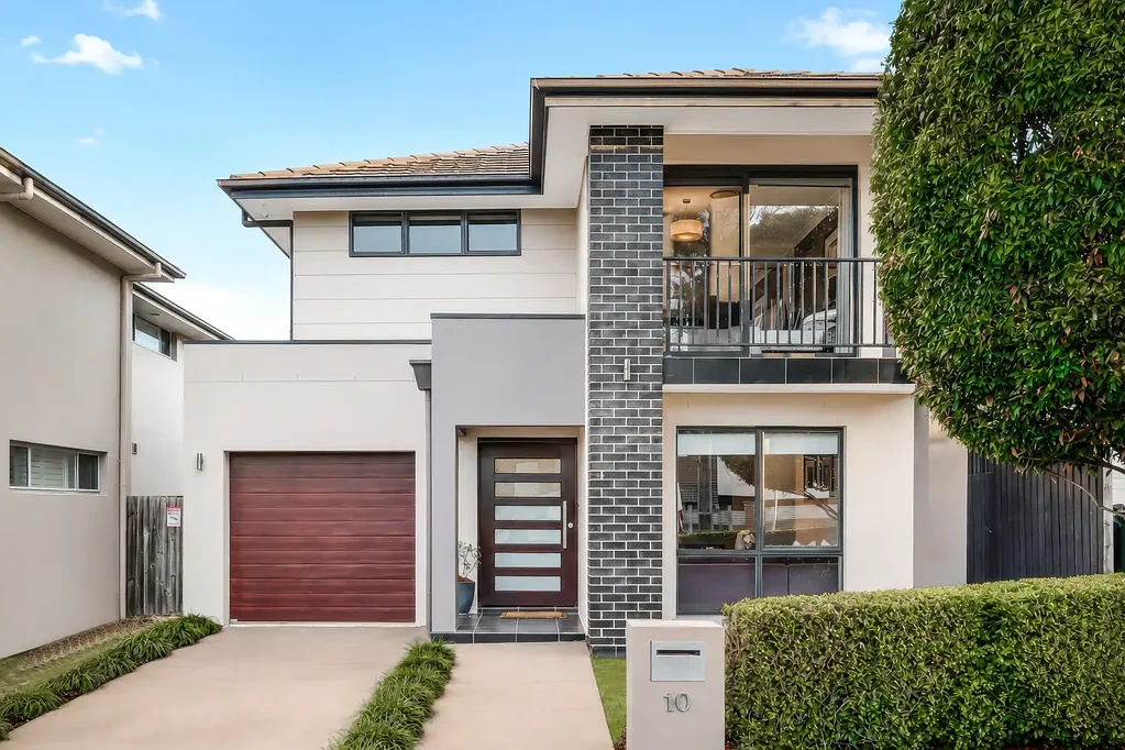 Pemulwuy 4Kwarto Exquisite North Facing Family Home