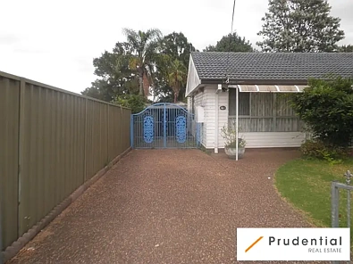 17 Phyllis Street, Minto, NSW 2566, 5 rūma, 1 rūma horoi, House
