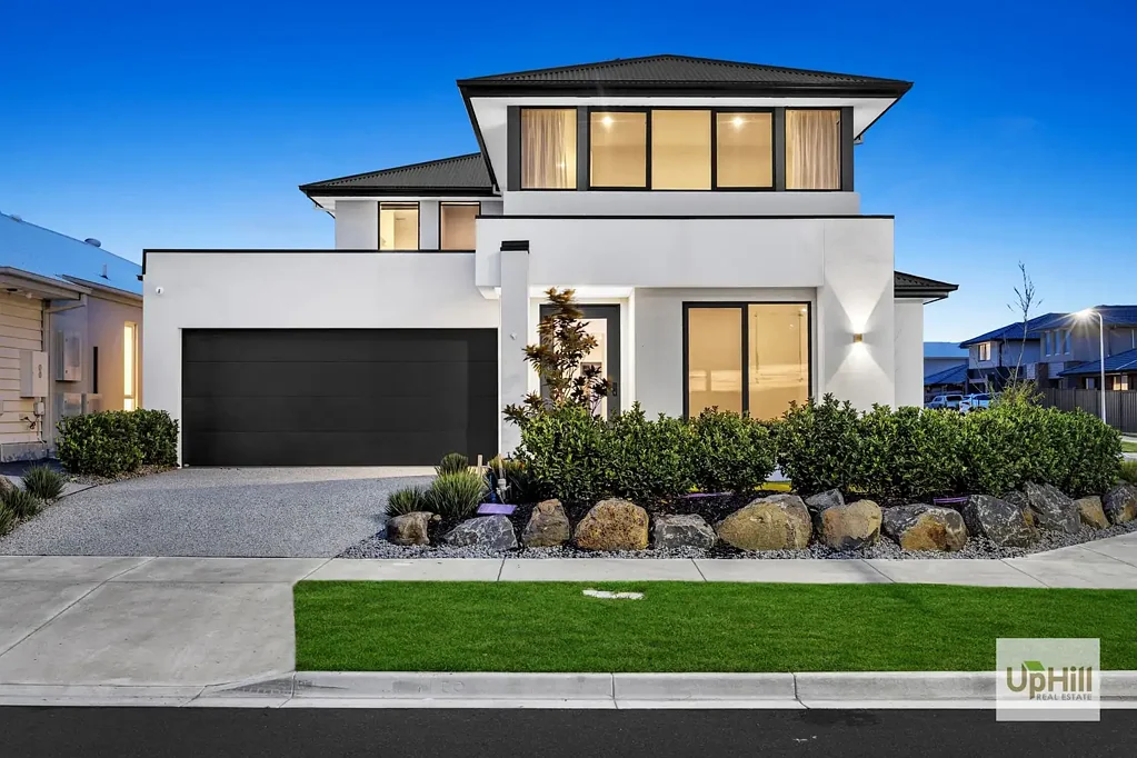 Clyde 5Zimmer Arden Homes – The Perfect Blend of Modern Elegance