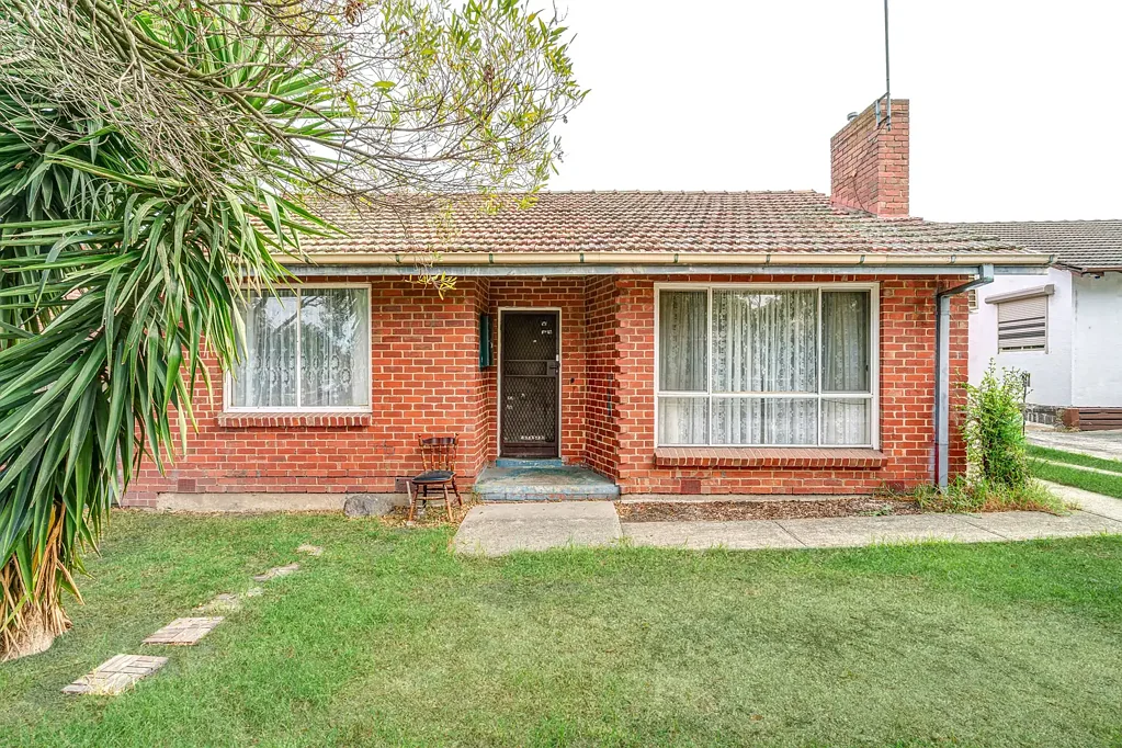 Heidelberg West 2chambre Perfect First Home or Investment