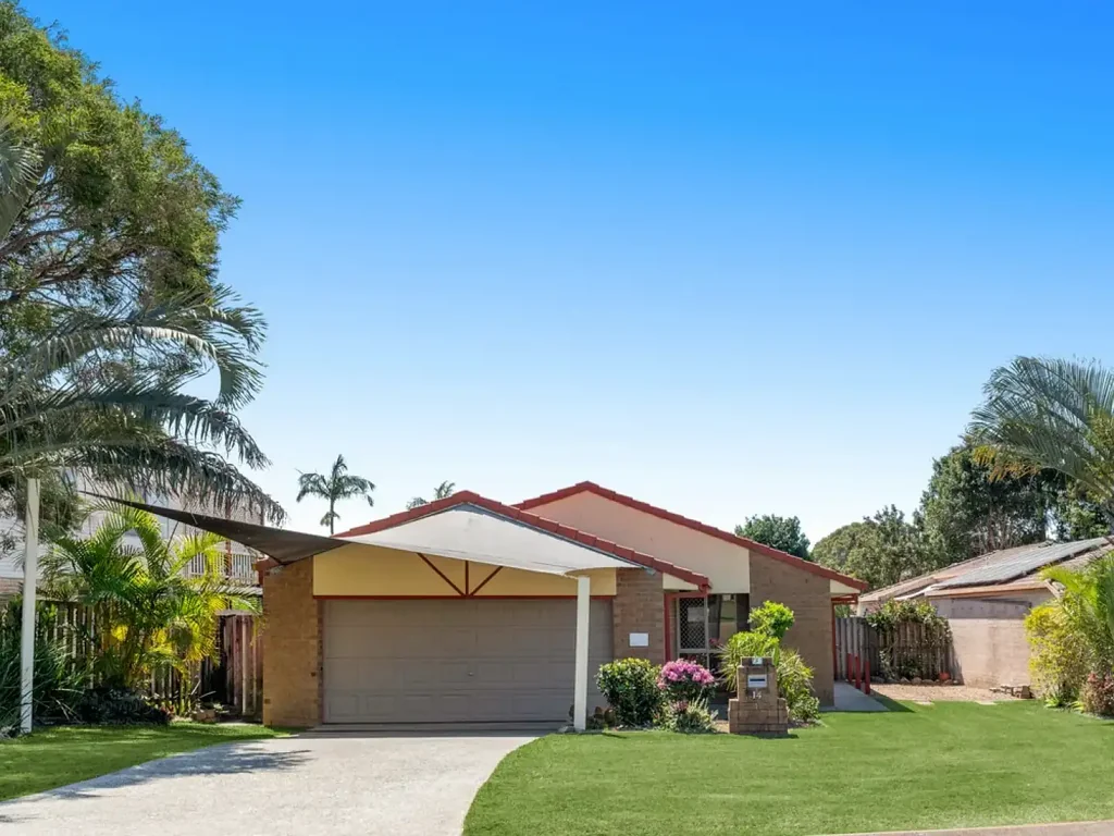 Stylish Low-Set Family Home in Prime Tingalpa Location