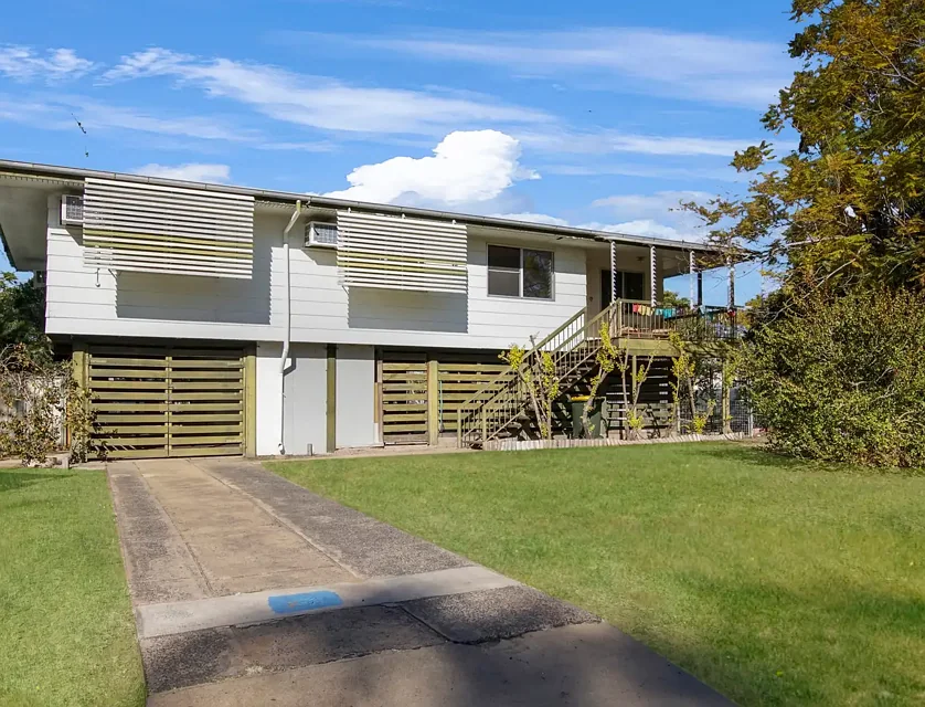 2 Spring Crescent, Dysart, QLD 4745, 4 ਕਮਰੇ, 1 ਬਾਥਰੂਮ, House