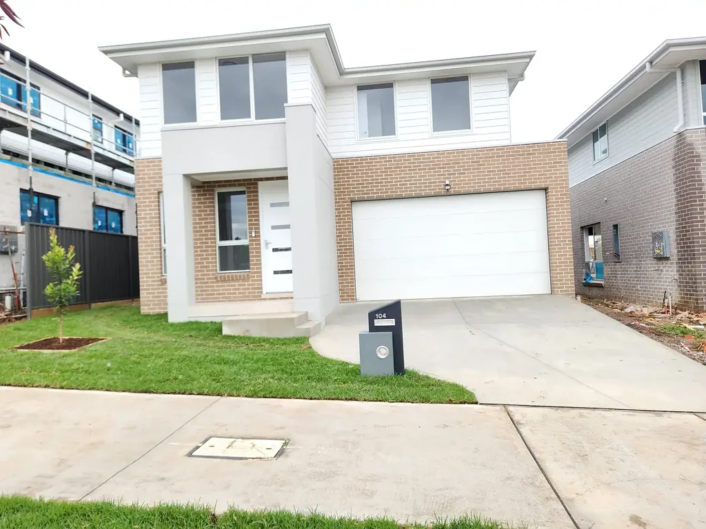 Brand New House for Rent in Austral