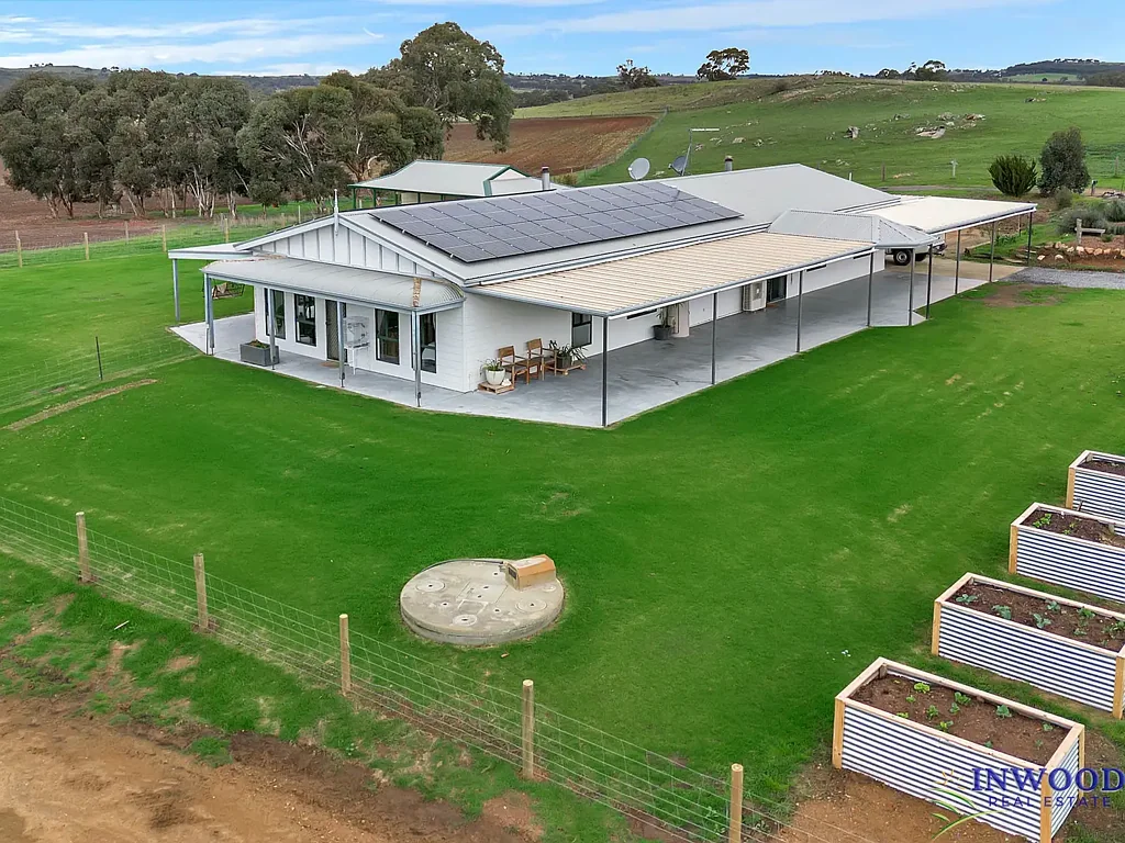 Springton Ultimate Barossa-Fringe Acreage: 100+ acres of freedom, country views and modern homestead living.