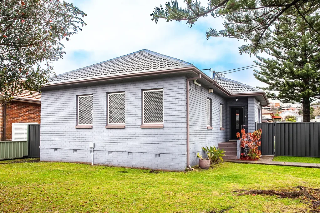 NEAT THREE BEDROOM HOME IN HANDY LOCATION