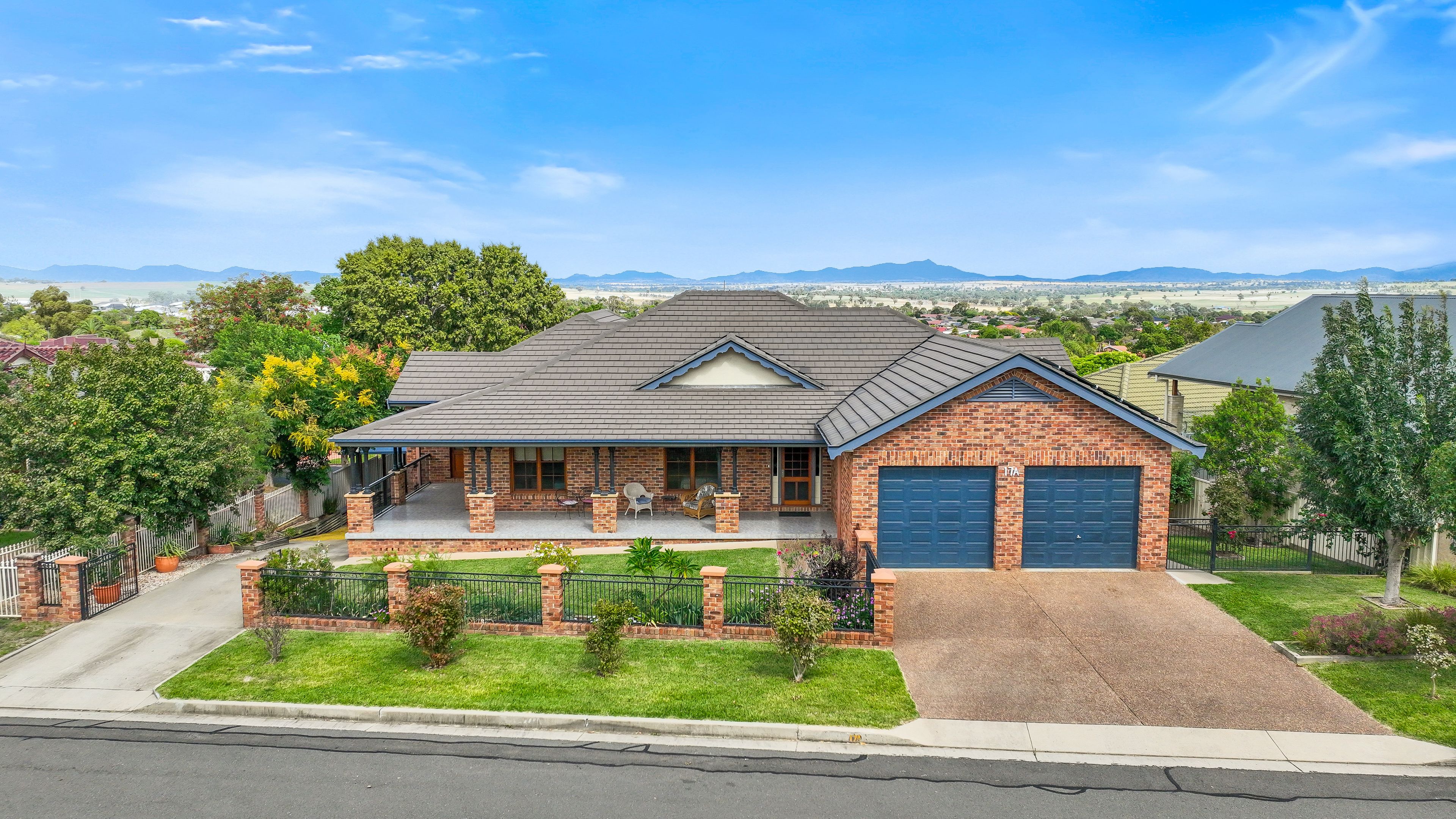 17A BANDALONG ST, HILLVUE NSW 2340, 0房, 0浴, House