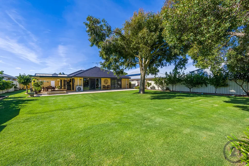 93 Midsummer Circle, Pinjarra, WA 6208