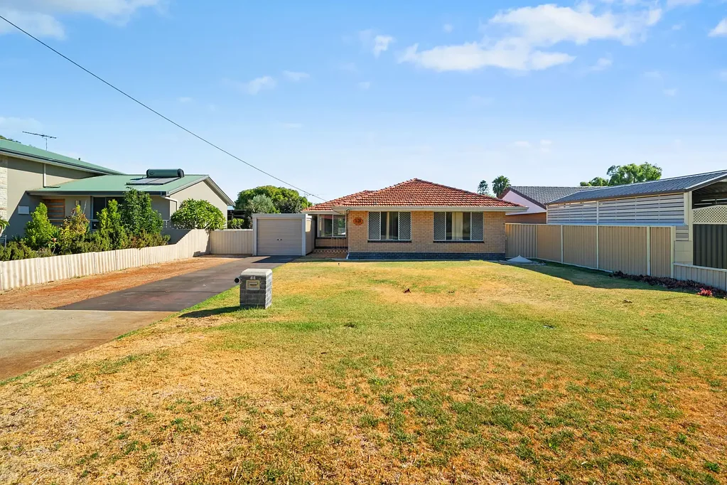 13 Janet Road, Safety Bay, WA 6169