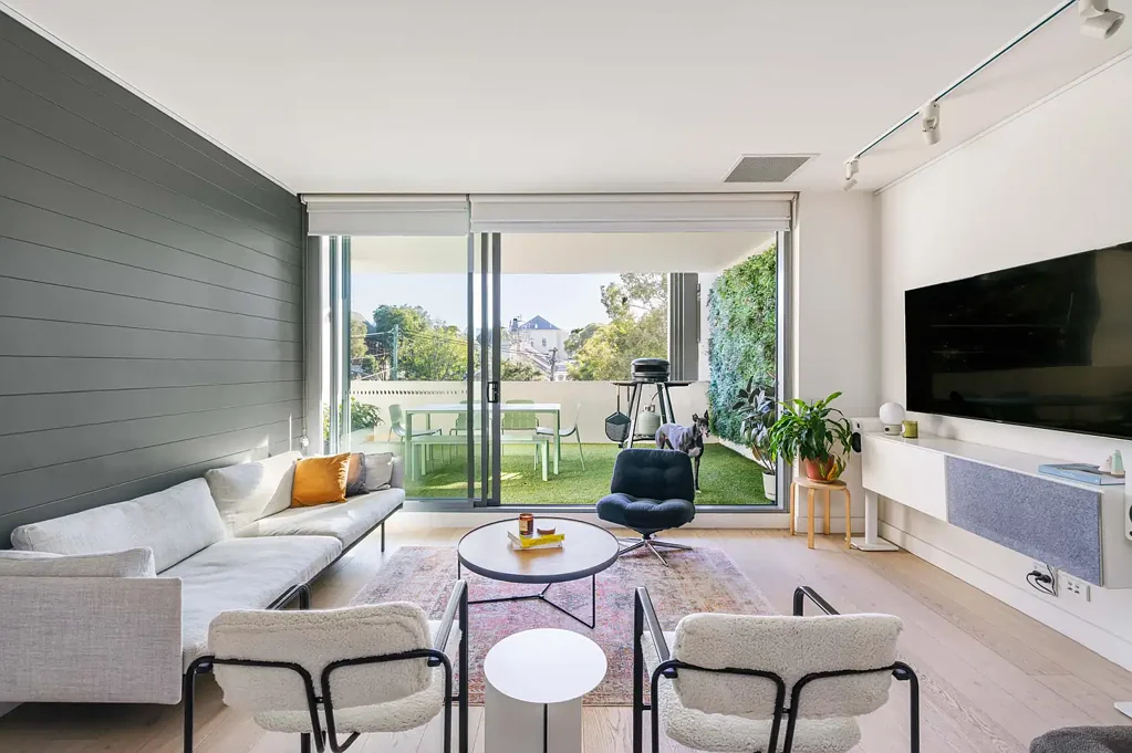 A306/810 Elizabeth Street, Waterloo, NSW 2017