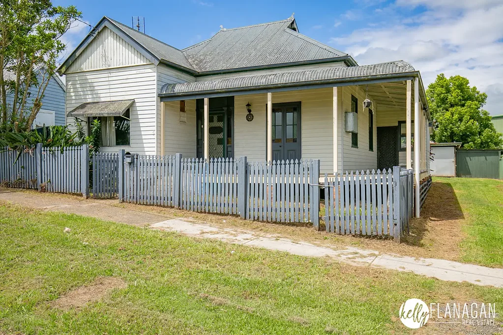5 Tozer Street, West Kempsey, NSW 2440