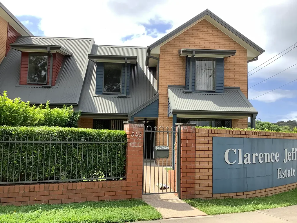 Address Withheld, Adamstown, NSW 2289