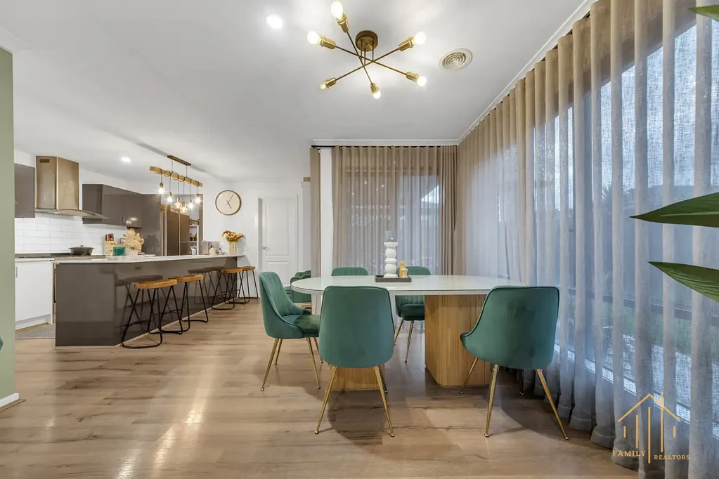 Officer 4Phòng ngủ Modern Family Living in Prestigious Savannah Estate