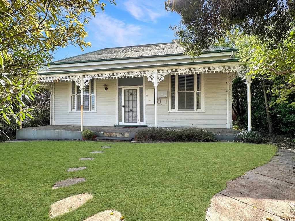 42 Inkerman Street, Maryborough, VIC 3465