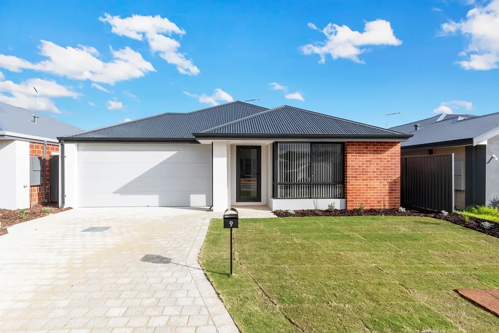 Four Bedroom Family Home in Byford