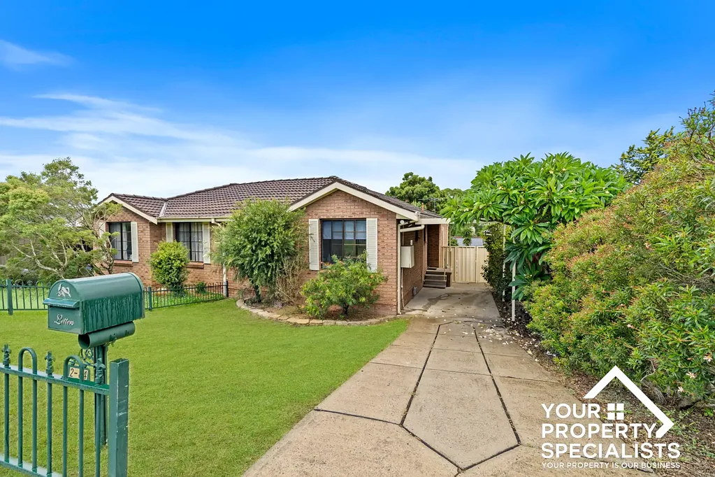 2/84 Chasselas Avenue, Eschol Park, NSW 2558