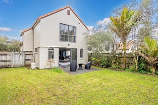 10/41 The Avenue, Albany, North Shore City