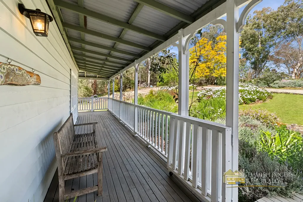 Lower Portland 3બેડરૂમ Peaceful family living on 35 acres!