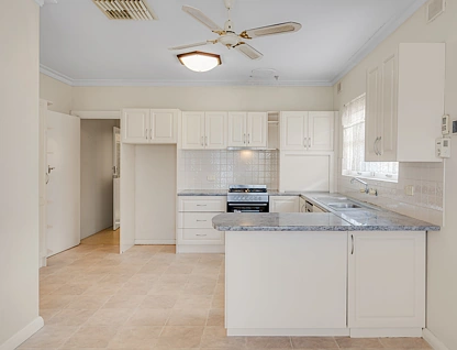 37 Halifax Avenue, Parafield Gardens, Northern Adelaide, 3 침실, 1 욕실, House