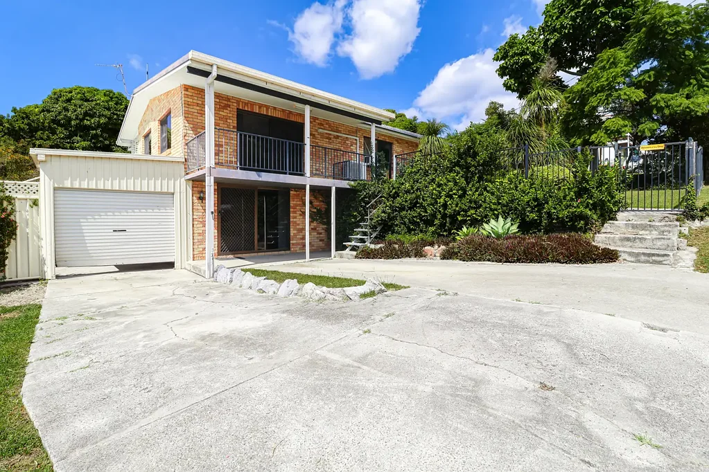 APPROVED APPLICATION:THE PERFECT ENTERTAINER'S DREAM IN NEW AUCKLAND!