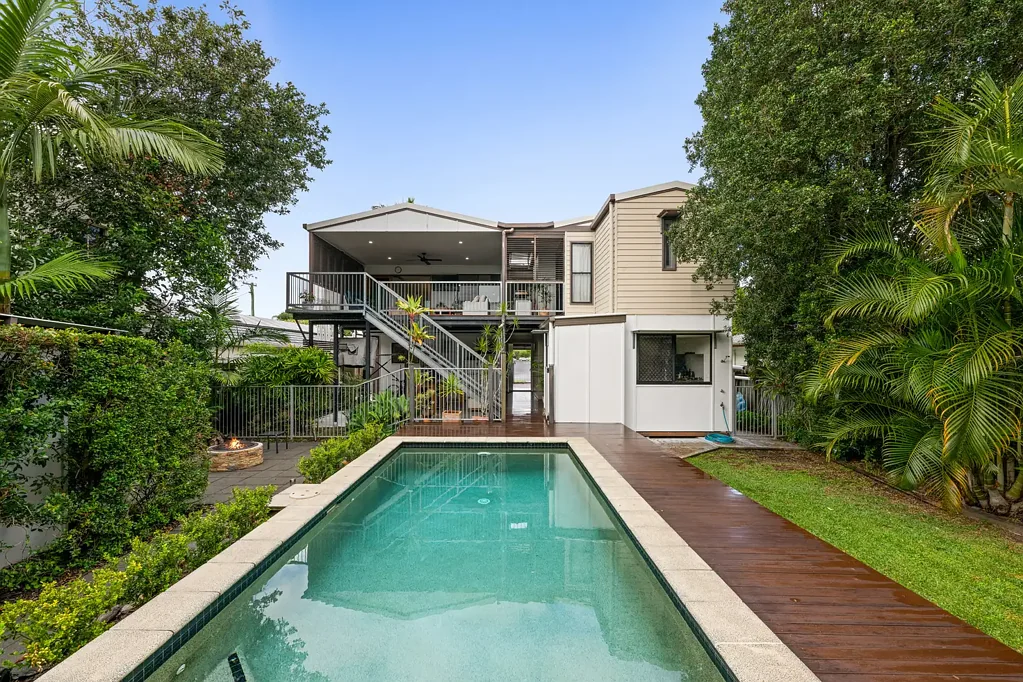 Maroochydore 5 Bedroom Private Family Entertainer Just Meters To The River