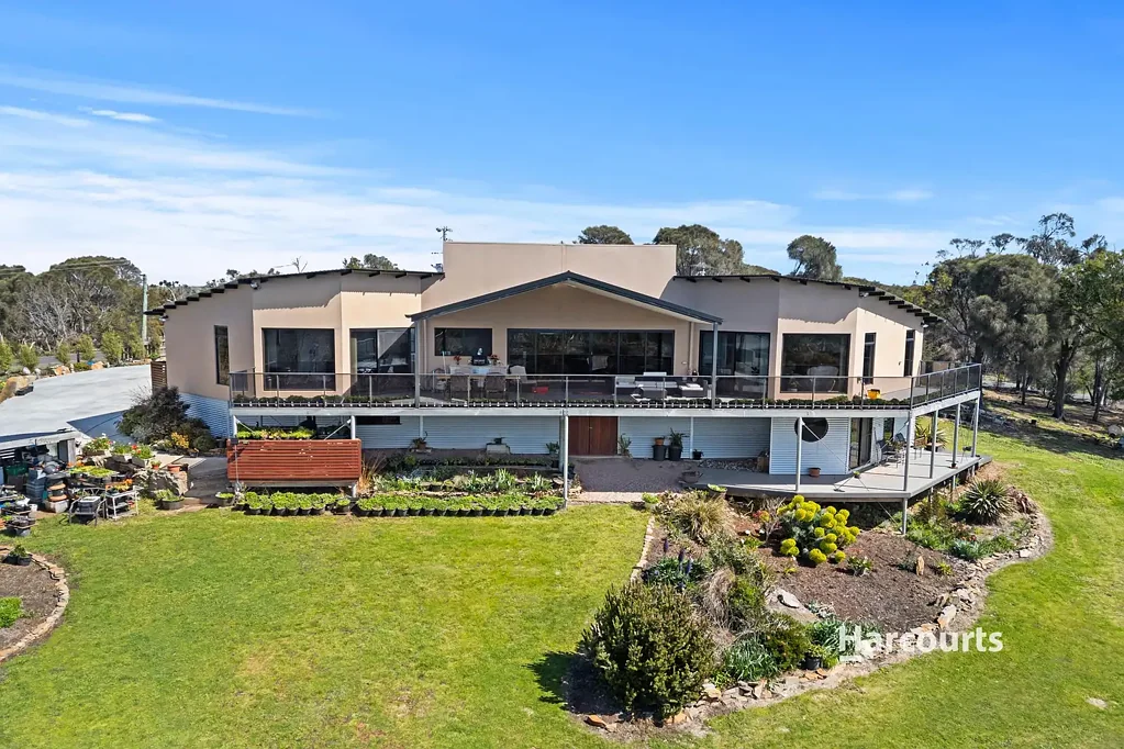 Port Sorell 3ห้องนอน Where Lifestyle, Space and Views Come Together...
