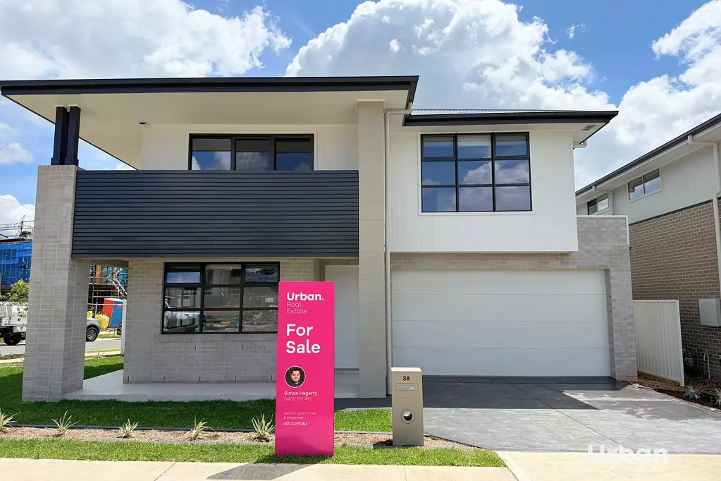 38 Belgravia Avenue, Gledswood Hills, NSW 2557