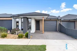 15 Compass Rise, Hampton Park