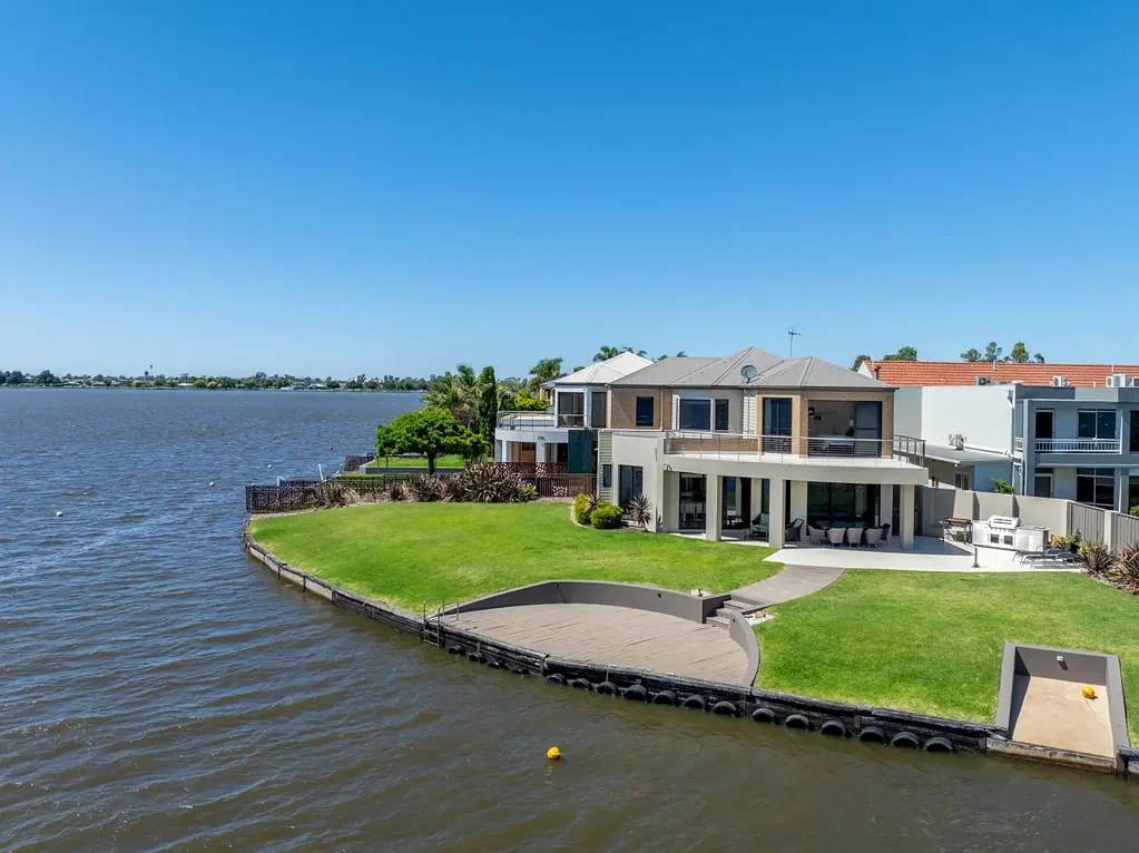 Mulwala 4房  The Best Seat In The House