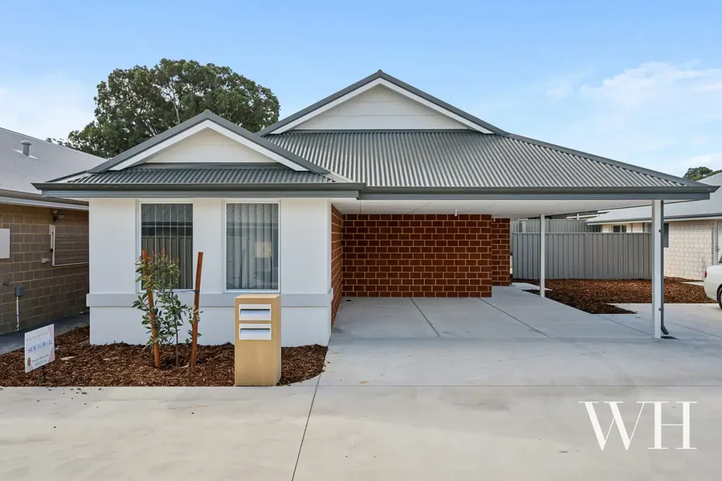 Greenfields 3房  Brand New Dual-Key Opportunity in Convenient Greenfields Location