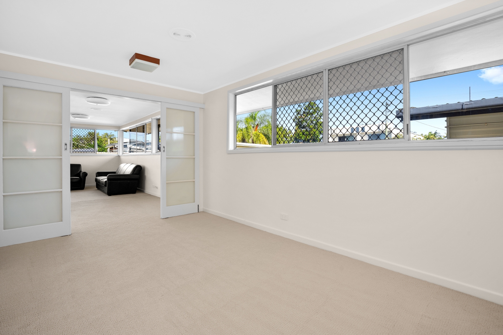 3 FIONA ST, BIGGERA WATERS QLD 4216, 0 chambres, 0 salles de bain, House