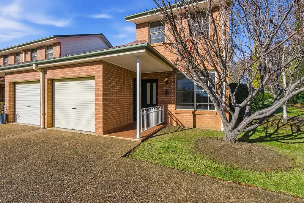 Bowral 2房  Comfortable & Convenient Living in a Prime Location