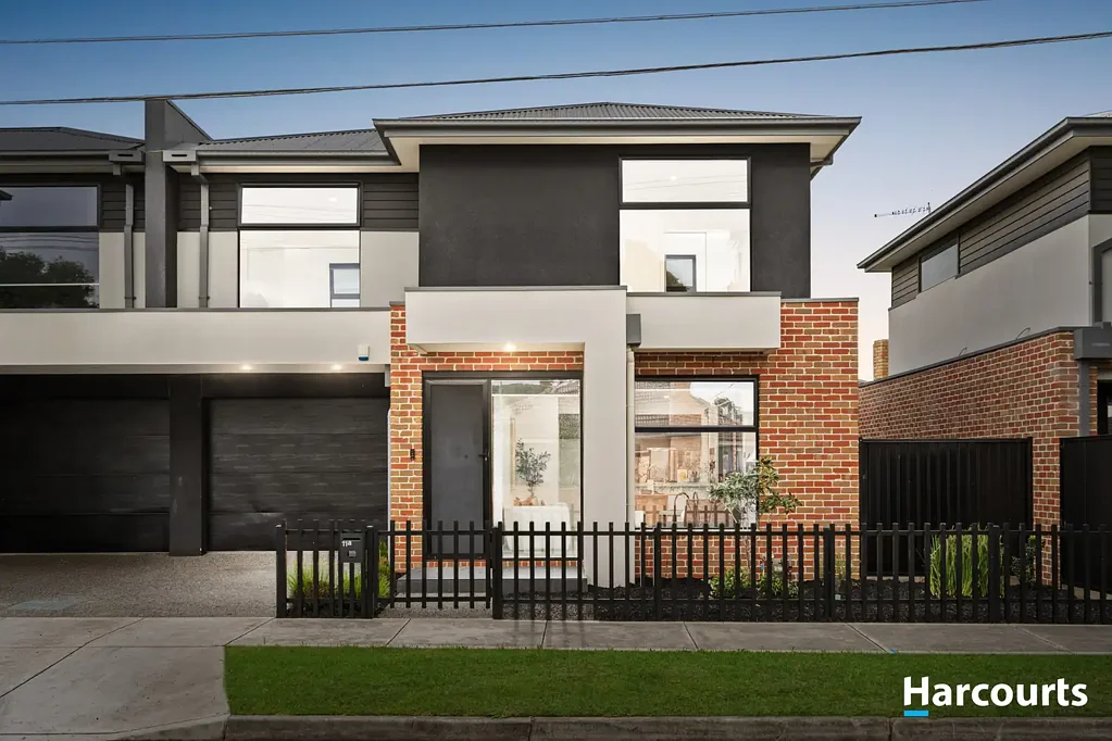 Reservoir 3房 建筑风格、设计师级装修与轻松生活 Architectural Style, Designer Finishes & Effortless Living