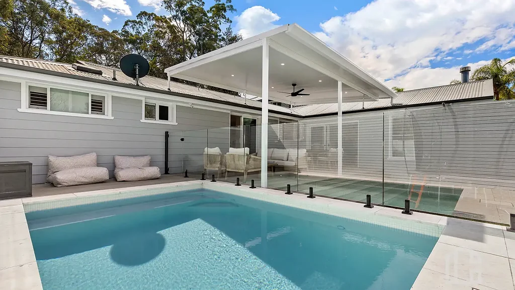 Glenbrook 4ਬੈੱਡਰੂਮ Modern Family Living with Space, Style & a Pool - Open Home, Saturday the 10th of October, 10:00am - 10:20am.