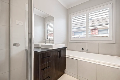 9 EAGLEHAWK BVD, EYNESBURY VIC 3338, 3 침실, 2 욕실, House
