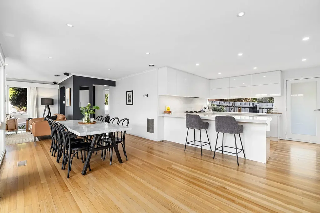 945 Ferntree Gully Road, Wheelers Hill, VIC 3150